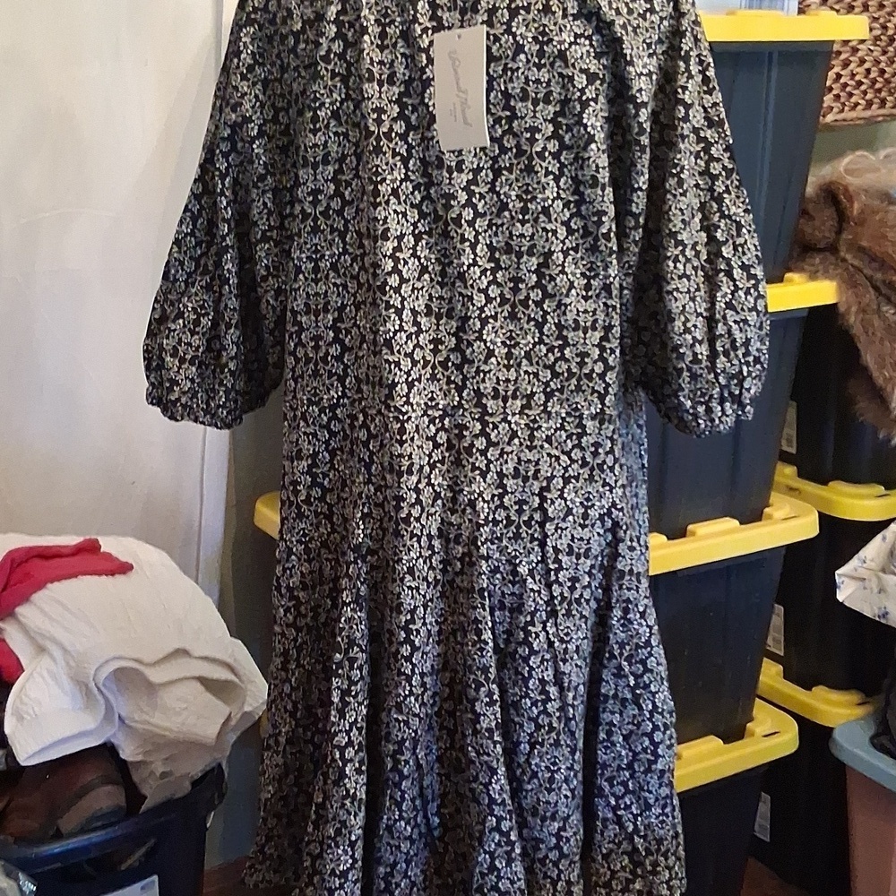 Universal Thread Floral Dress Size Large - Picture 8 of 9